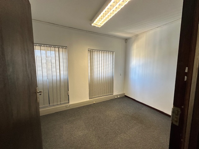 To Let commercial Property for Rent in Claremont Western Cape